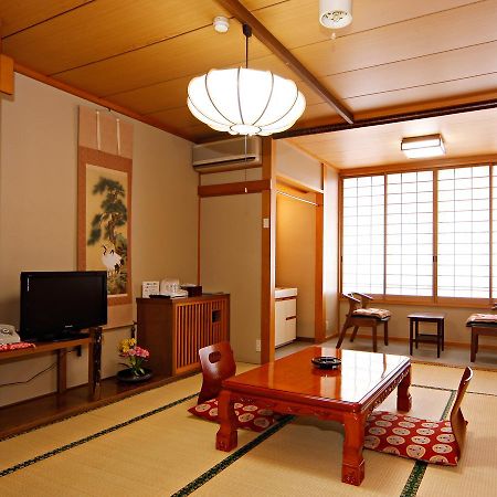 Ryokan Seizan-So Kaminoyama Екстер'єр фото