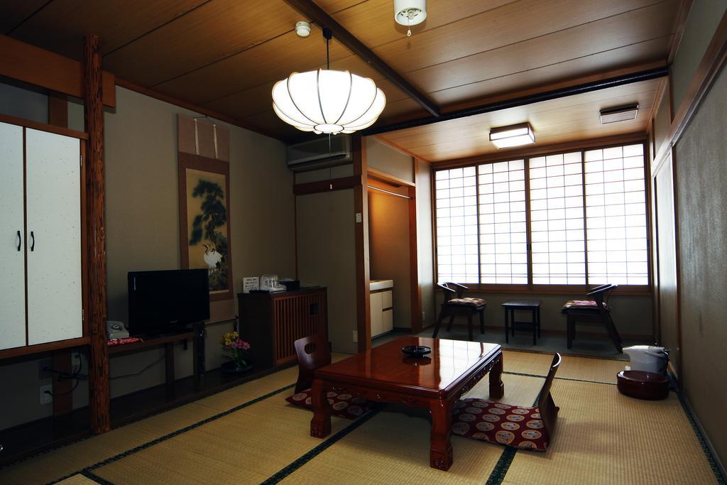 Ryokan Seizan-So Kaminoyama Екстер'єр фото